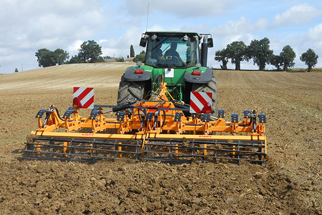 Cultivateur lourd non-stop Kirpy NS