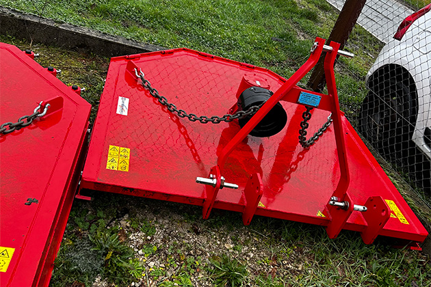 KIRPY > gyrobroyeurs agricoles à<br />axe vertical SA 1800